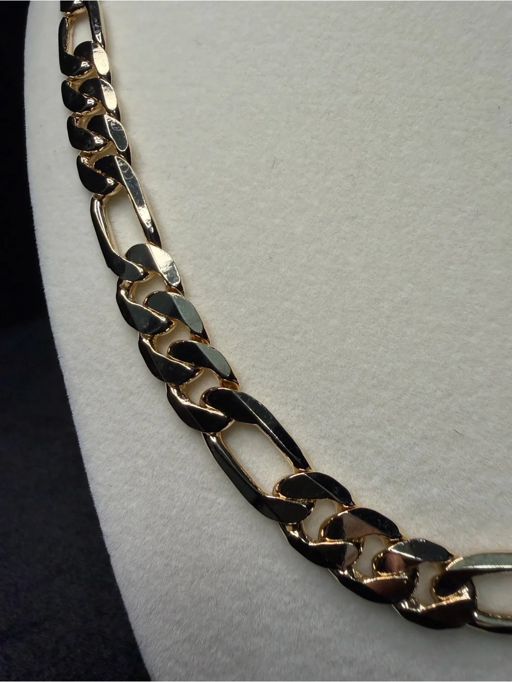 Figaro 20in 9.3MM 14K Stamped Gold Premium Finish Necklace Shine Bright